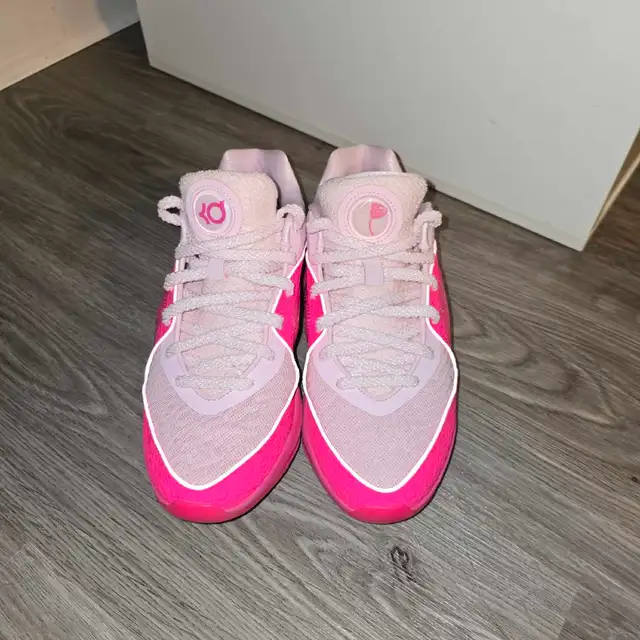 KD 16 "Aunt Pearl" - Size 9.5