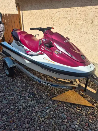 1998 Yamaha Waverunner XL760 for sale, Machine is in great shape for the year, Upholstery is in exce...