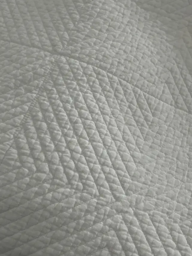 Brunelli Queen Duvet Cover in Bedding in City of Toronto - Image 4