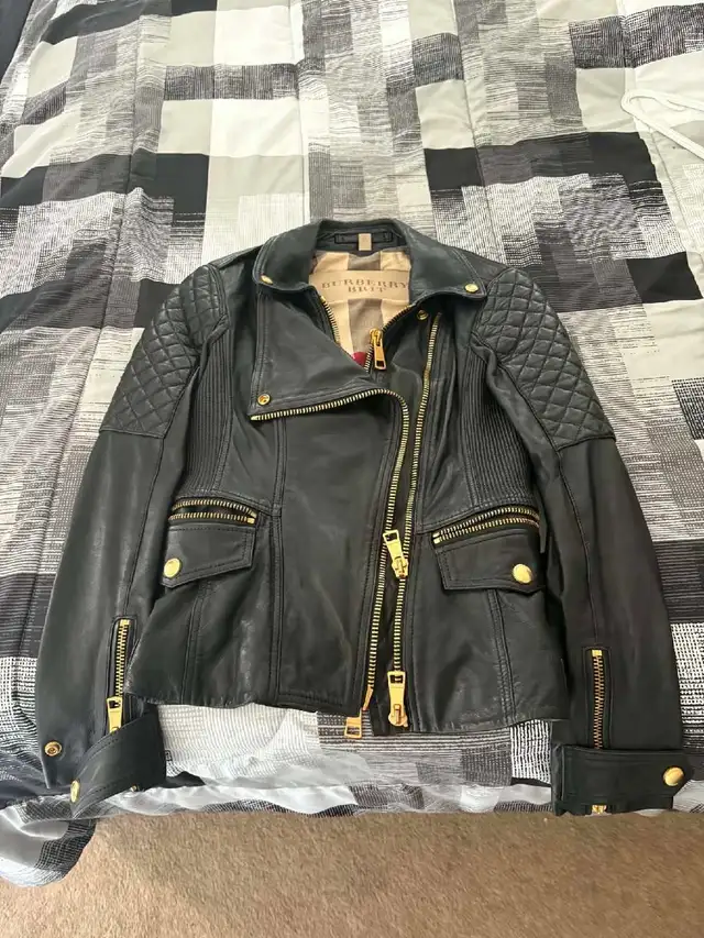Burberry Brit Leather Jacket in Women's - Tops & Outerwear in Oshawa / Durham Region - Image 2