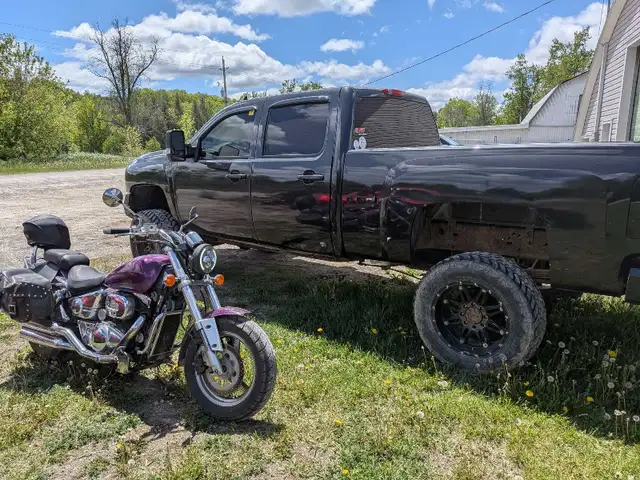 1998 Suzuki murader 1100 in Street, Cruisers & Choppers in Trenton - Image 2