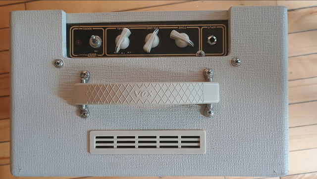 Vox ac4tv in Amps & Pedals in Laval / North Shore - Image 8