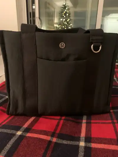 Lululemon Large Tote, View more