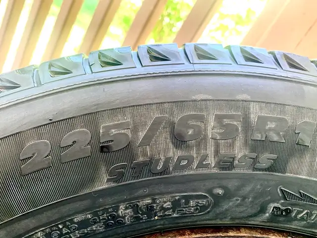 Michelin,  STUDLESS  225/65R17 size Winter Tires(4) On Rims in Tires & Rims in Ottawa - Image 6
