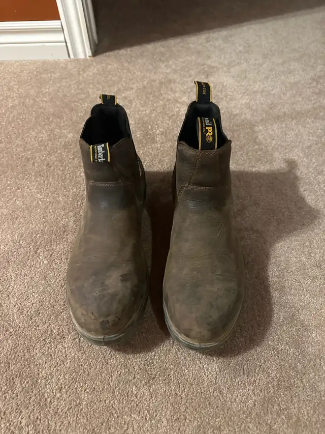Timberland PRO Nashoba Chelsea Boots - size 12 in Men's Shoes in Oakville / Halton Region - Image 3