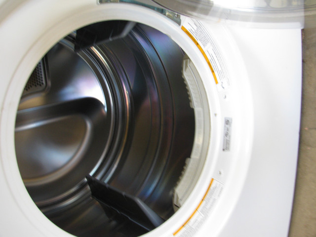 LG dryer in Washers & Dryers in North Bay - Image 3