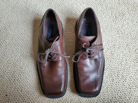 Kenneth Cole Reaction Dress Shoes Brand New size 10