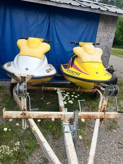 Seadoo xp 96 800 Seadoo xp 95 720 Both running gauges and vts work on each On double trailer