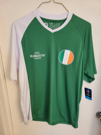 Republic of Ireland Football/Soccer jersey brand new - Men's L