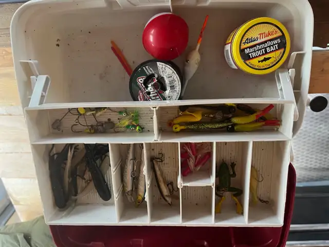 Fishing Gear Package in Fishing, Camping & Outdoors in Ottawa - Image 6