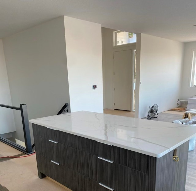 MUST SEE CUSTOM FULLY DEVELOPED BUNGALOW 28FT GARAGE! Houses for Sale Red Deer Kijiji