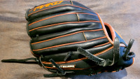 Easton Mako 11 3/4 Pro Baseball Glove