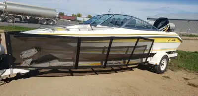 Tired of rocks and gravel damaging your boat while towing on Saskatchewan roads? We build heavy-duty...