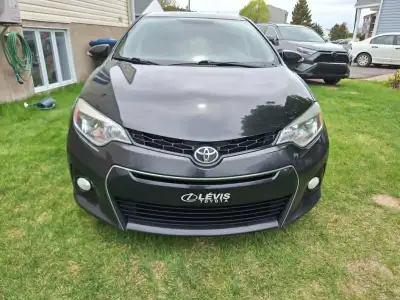 Toyota Corolla 2014 S Premium (siège 100% similicuir avant et arrière, toit ouvrant), chauffage ther...