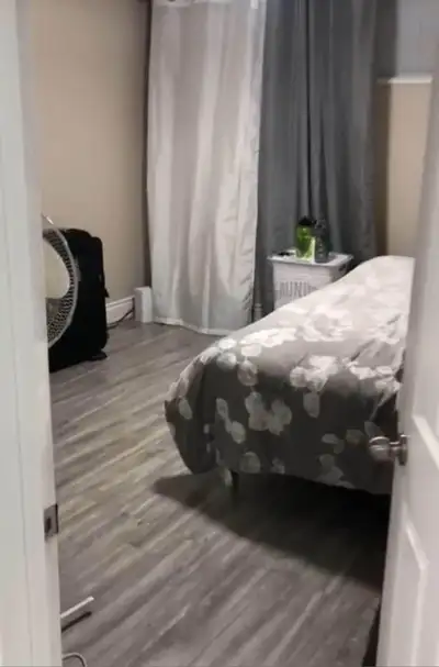 room for rent