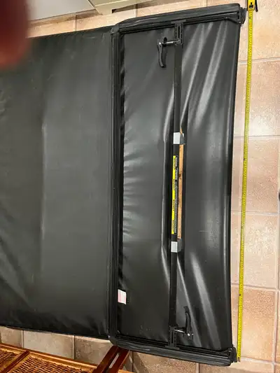6ft box; was off 2015 GMC Canyon. Excellent condition, only put on truck when needed a few times a y...