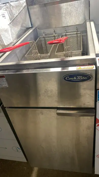 Commercial Natural Gas 40Lbs Deep Fryer, View more