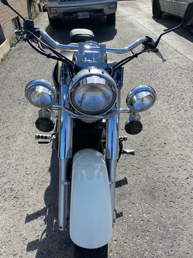 Honda Shadow 750 in Street, Cruisers & Choppers in Napanee - Image 7