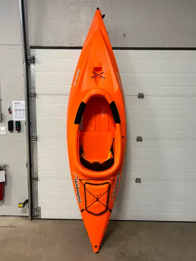 10’ Sundolphin Kayak with oars/lifejacket, View more