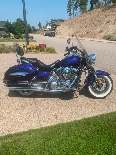 2010 Custom Vulcan Nomad , w $5000 gaming paint, Custom Heated Seats with Endurance Riding Gel , Hea...
