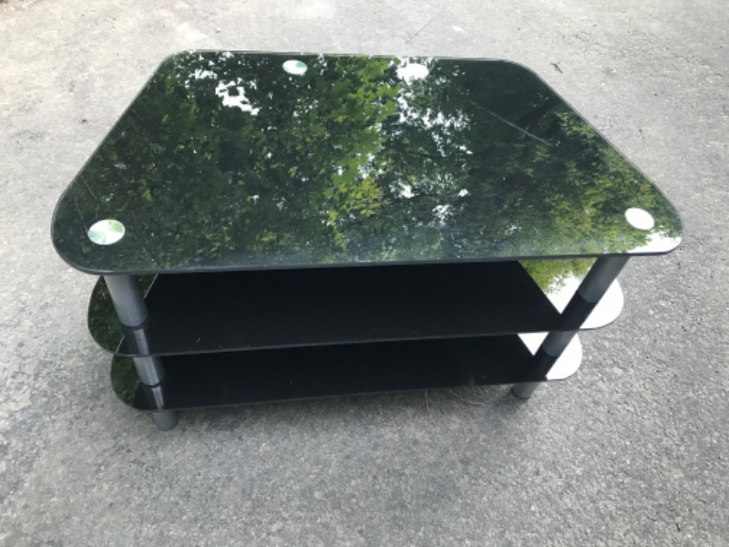 Meuble pour TV en verre (ou plantes!) Meubles de télé et unités de