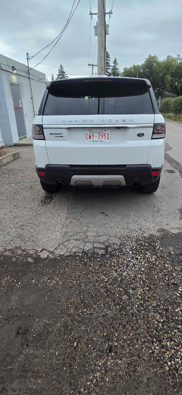 2015 Range Rover V6 Supercharged in Cars & Trucks in Calgary - Image 4
