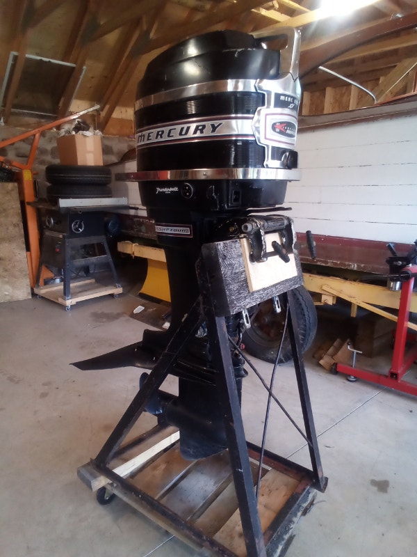 Vintage Kiekhaefer Mercury outboard 650/65HP 4cyl Boat Parts