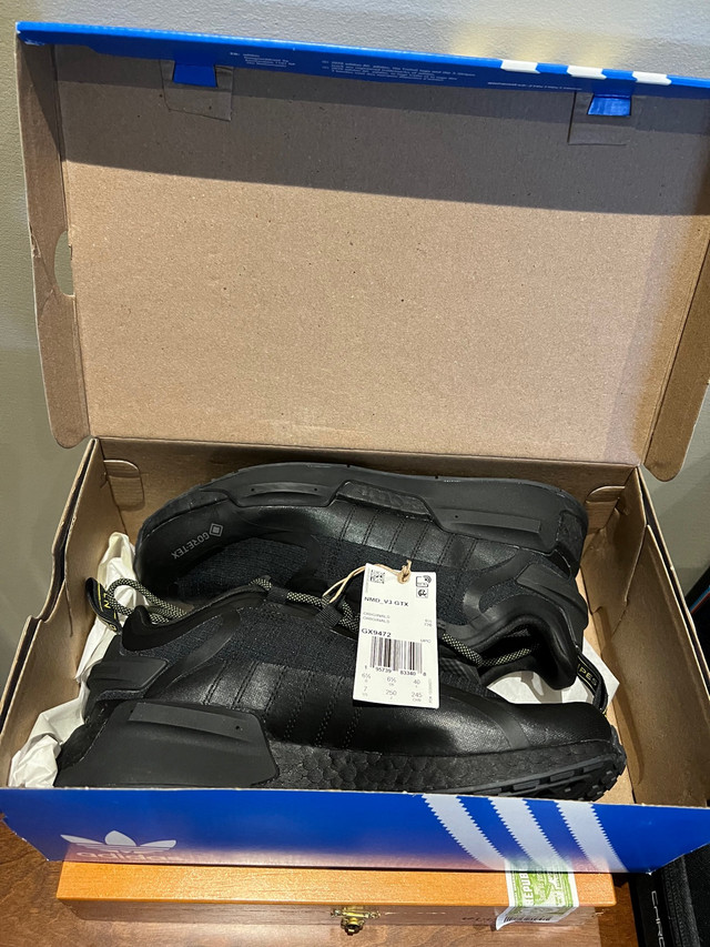  Brand new Adidas NMD V3 GTX Gortex in Men's Shoes in Mississauga / Peel Region - Image 2