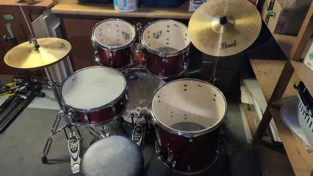 drum set in Drums & Percussion in City of Montréal - Image 4