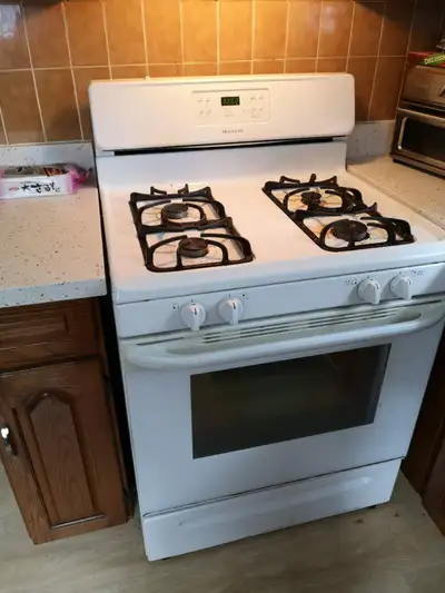 Used Frigidaire  gas oven/stove, View more