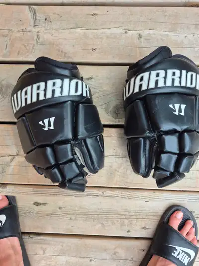 Warrior Fatboy Lacrosse Goalie Glove, View more