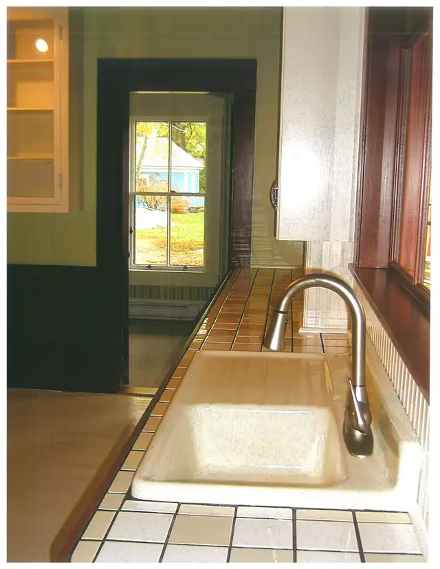 Luxury Two Bedroom Apartment in Long Term Rentals in Yarmouth - Image 5