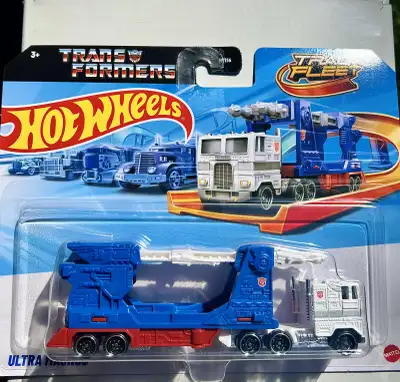 Hot Wheels 2024 Track Fleet Transformers Ultra Magnus 1:64, View more