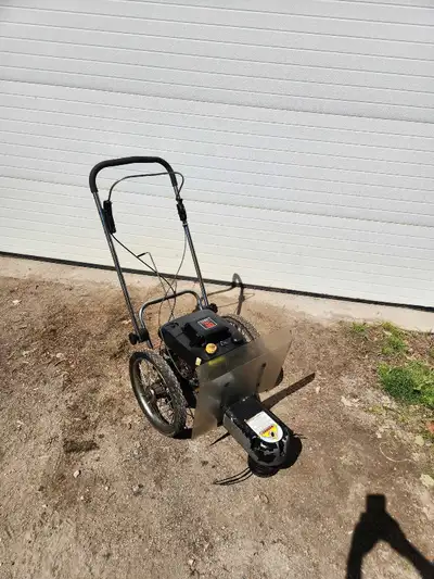 Hey, I'm looking to sell this walk behind string trimmer / mower. The trimmer has a Kawasaki engine...
