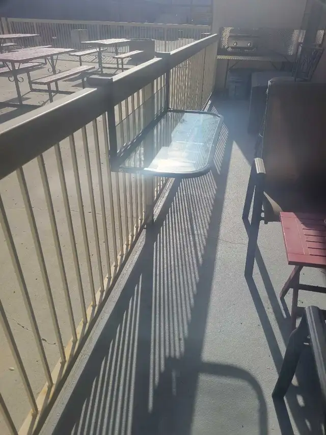 Folding Balcony Table in Patio & Garden Furniture in Regina - Image 3