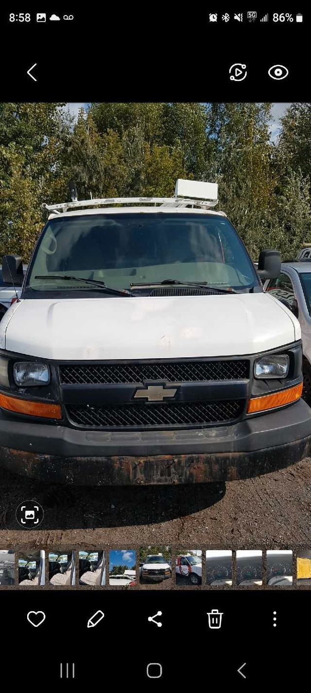 gmc savana 2011 extended box in Cars & Trucks in Ottawa - Image 4