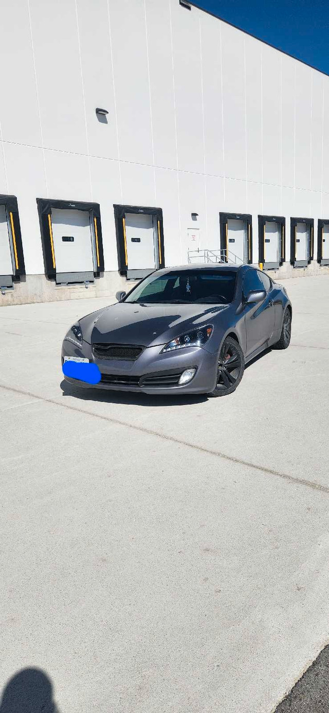 2010 Hyundai Genesis Coupe 2.0T – Well-Maintained + Extras in Cars & Trucks in Guelph