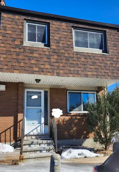 Working female only. Large room in Basement for rent, Unfurnished, in a townhouse. $950/month, first...