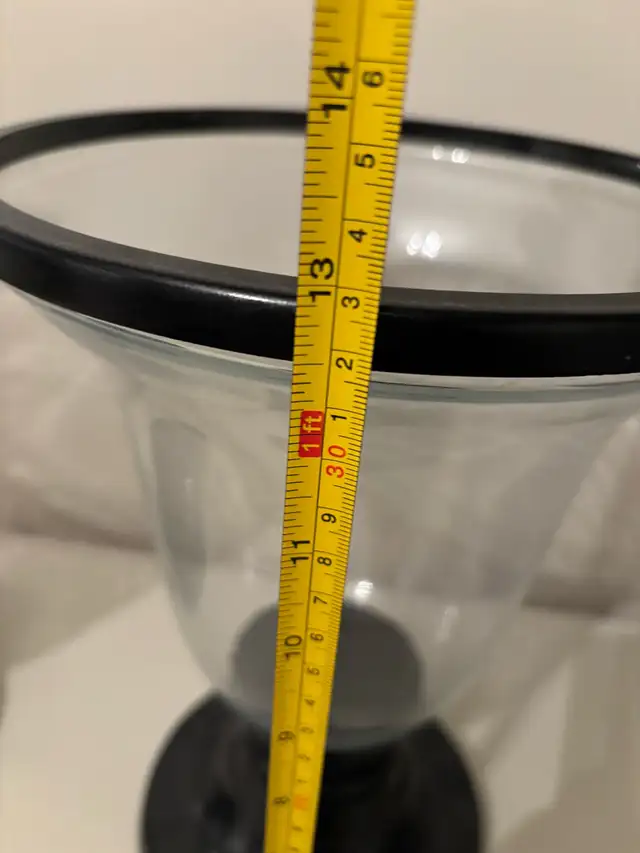 Hurricane Lamp Set in Home Décor & Accents in Oshawa / Durham Region - Image 5