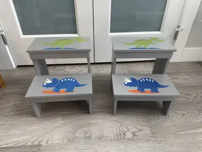 2 matching kids step stool - like new condition. $25 for both. meet up in st. albert, north edmonton...