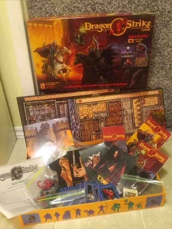 1993 DRAGON STRIKE VHS HyperReality ROLE PLAYING Board GAME Toys