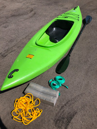 10' Kayak with paddle & carrier kit