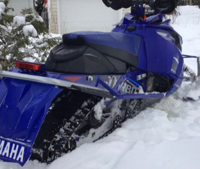 Yamaha Sidewinder SRX 2021  in Snowmobiles in Gatineau - Image 3
