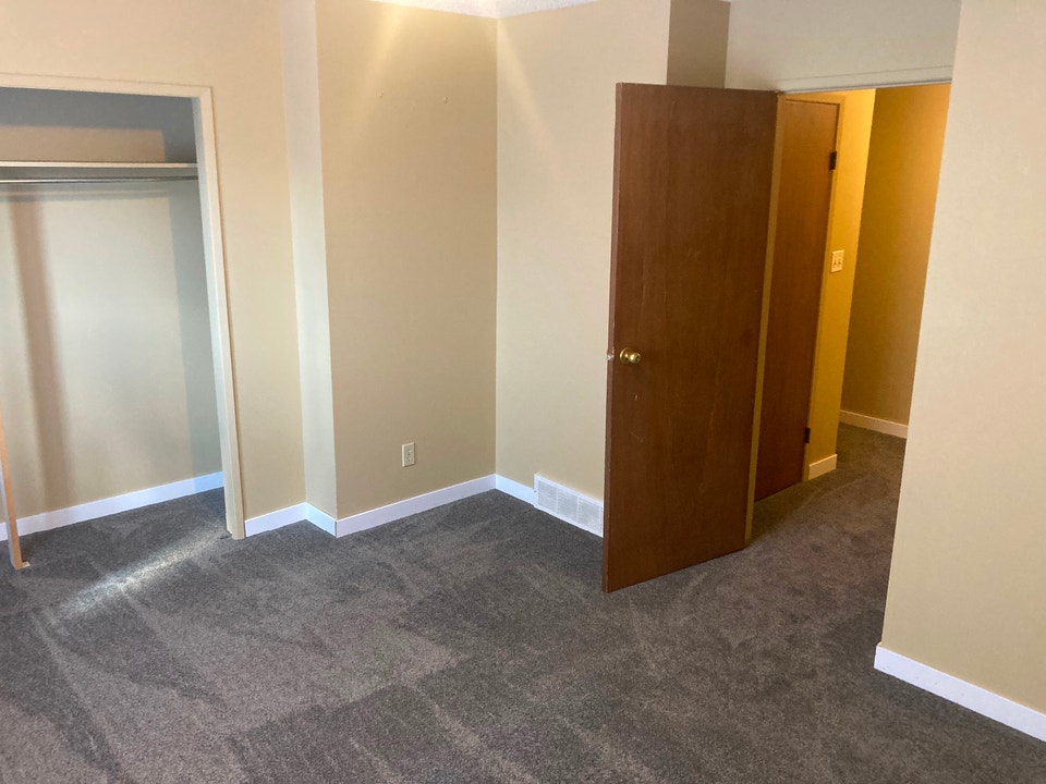 For rent coaldale 1