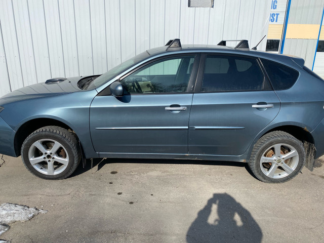 2011 Subaru Impreza in Cars & Trucks in Saskatoon - Image 2