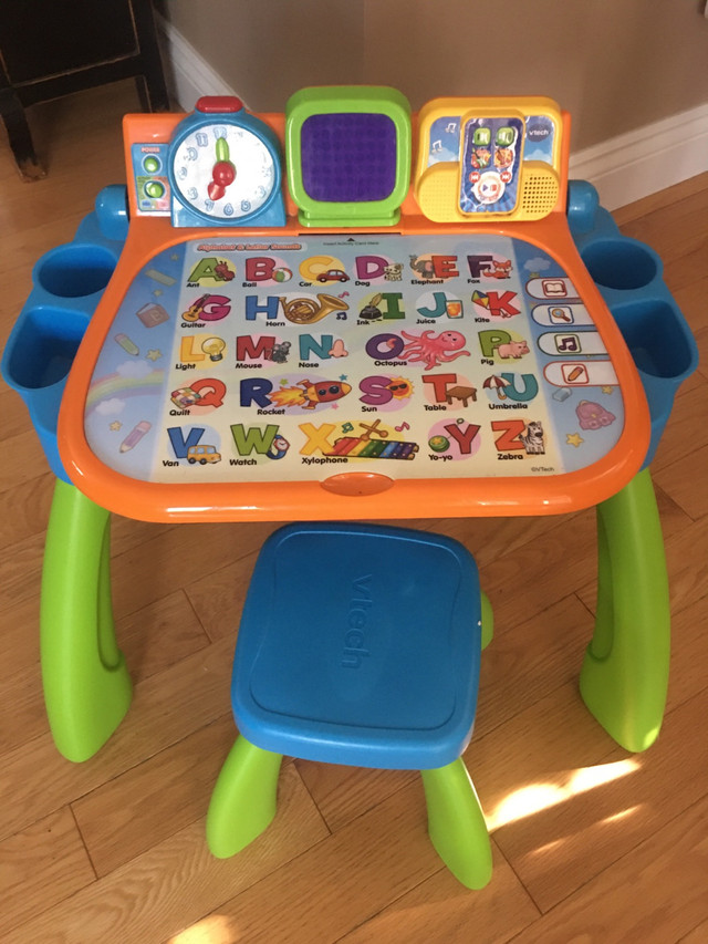 VTech Activity Table in Toys & Games in Oshawa / Durham Region