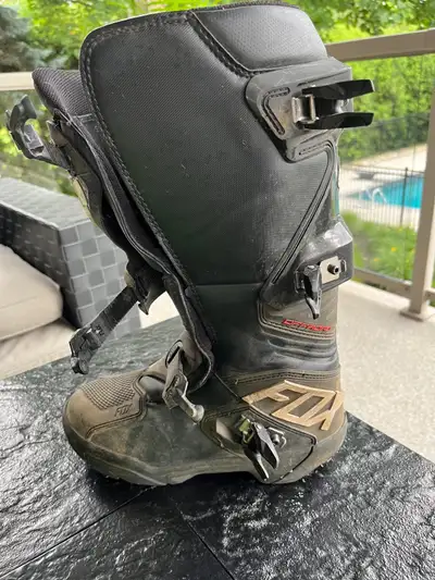 Fox Dirtbike Boots, size 8. Used for one season. Bought brand new. Great condition, just need to be...
