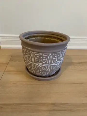 Various ceramic plant pots for sale in Other in Ottawa - Image 6