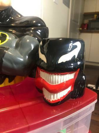 Rare Marvel Mug in Arts & Collectibles in Burnaby/New Westminster - Image 2