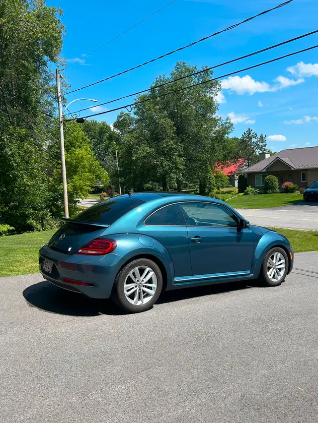 Volkswagen Beetle Coast 2018 $19 000 dans Autos et camions dans Ville de Montréal - Image 11